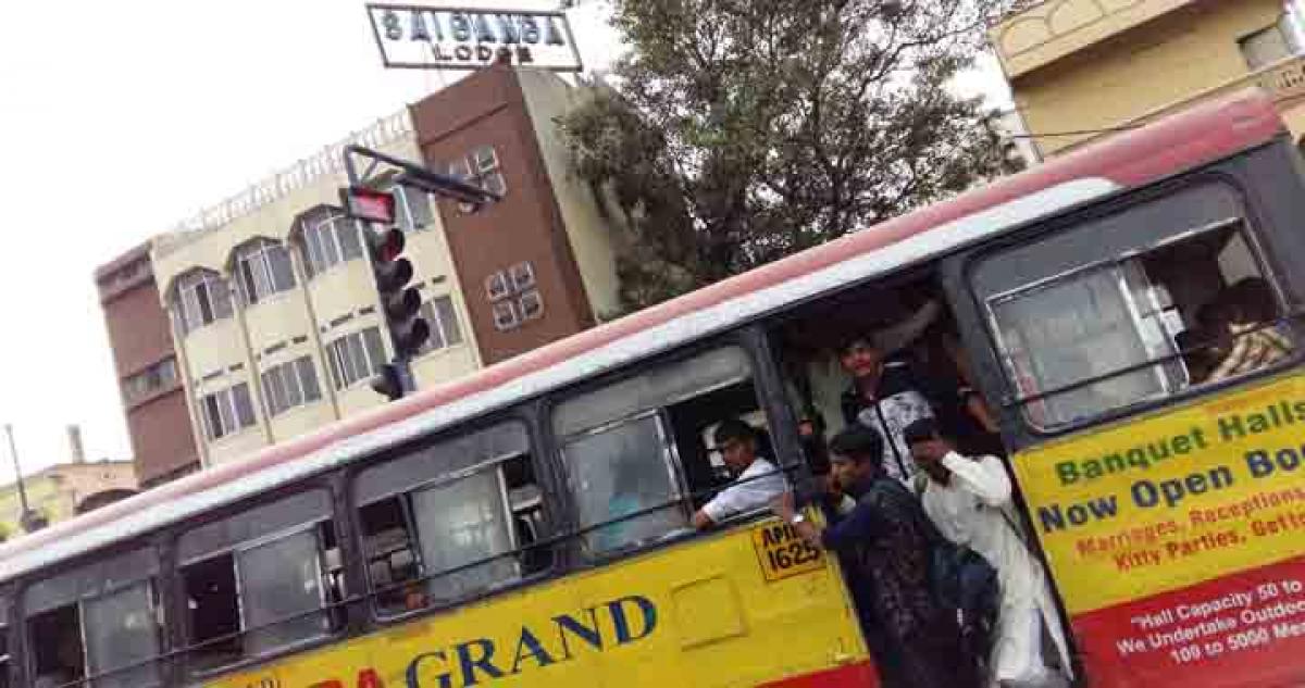 Check out RTC buses break traffic rules in Hyderabad