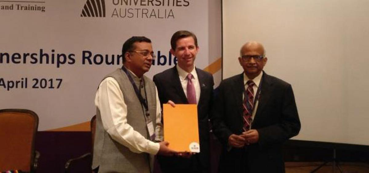 MaGE signs MoU with Deakin University