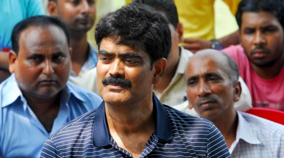 Shahabuddin brought to Patna on way to Tihar