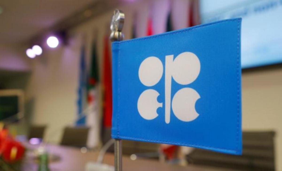 OPEC, non-OPEC producers meet to discuss compliance with oil cut deal