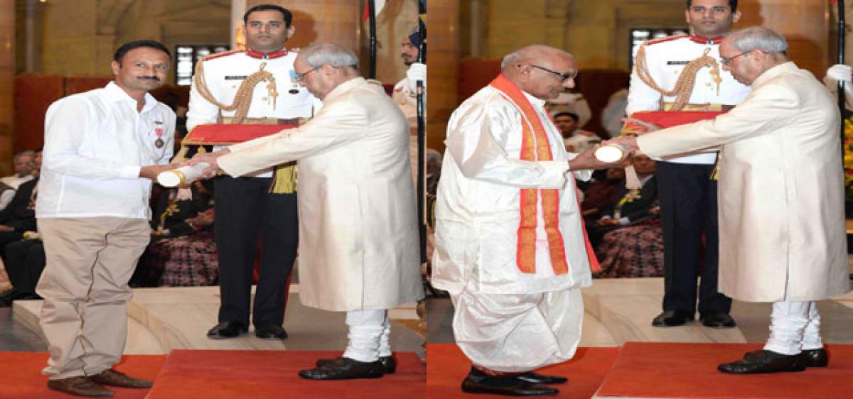 Chintakindi, Tripuraneni receive Padma awards from President