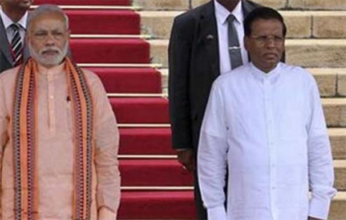 Modi takes up fishermen issue with Sri Lanka