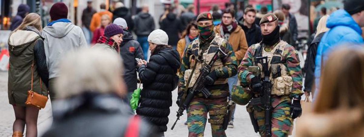 Belgium issues maximum alert for capital Brussels, metro shut down