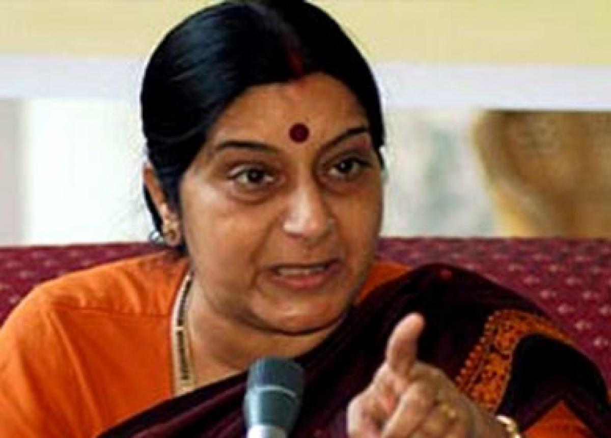 Urge Indian community in Jerusalem to invest in India: Sushma