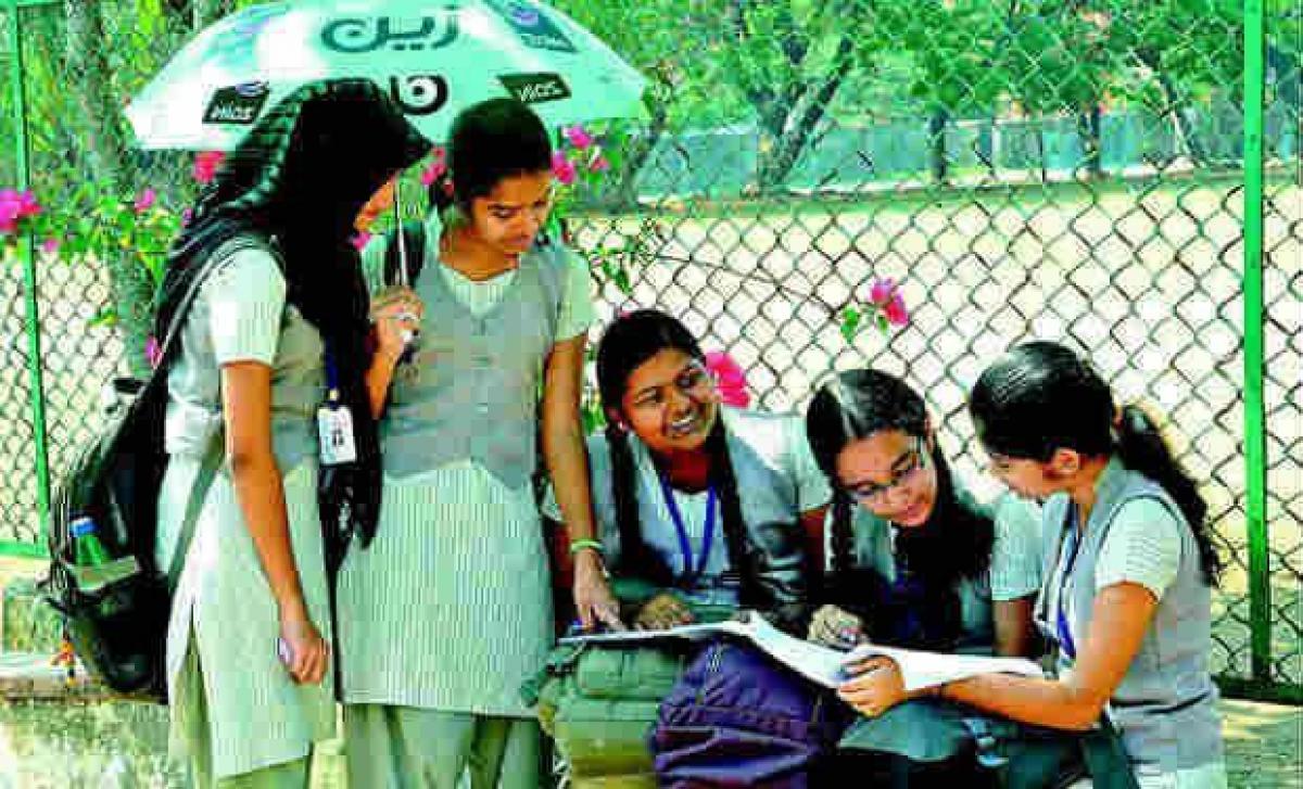 Free books for Inter students of govt colleges