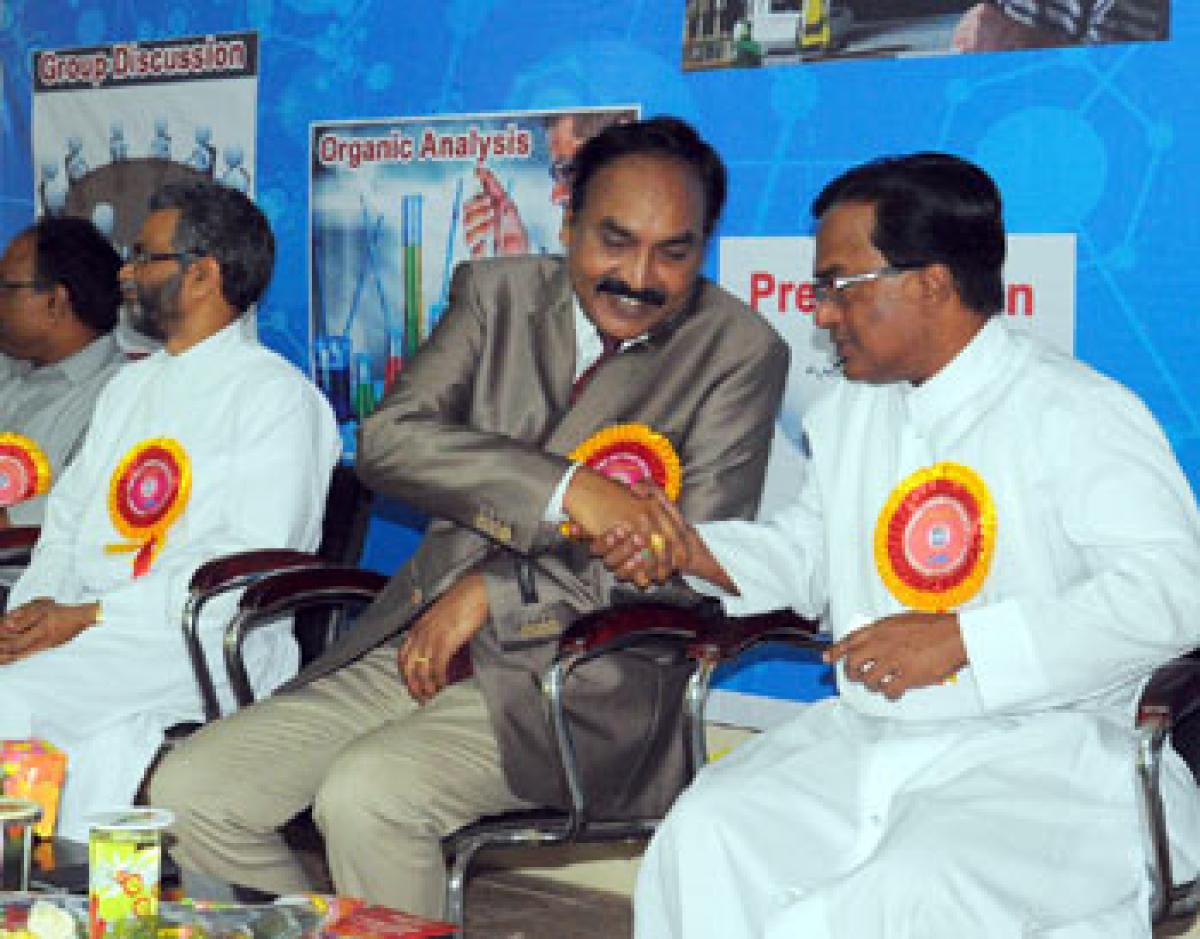 Students take part in Chemistry fest held at Andhra Loyola College