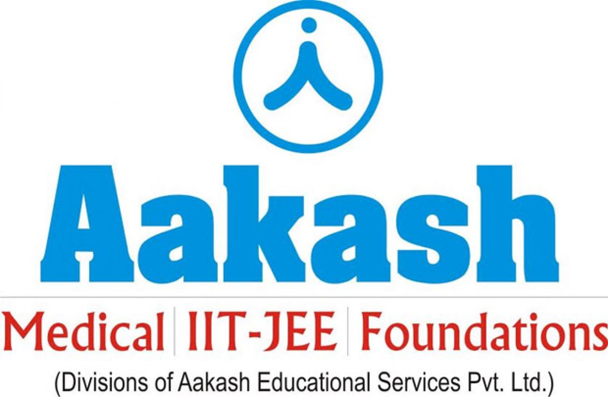 Aakashians Capture Top Ranks in JEE (Advanced)-2016