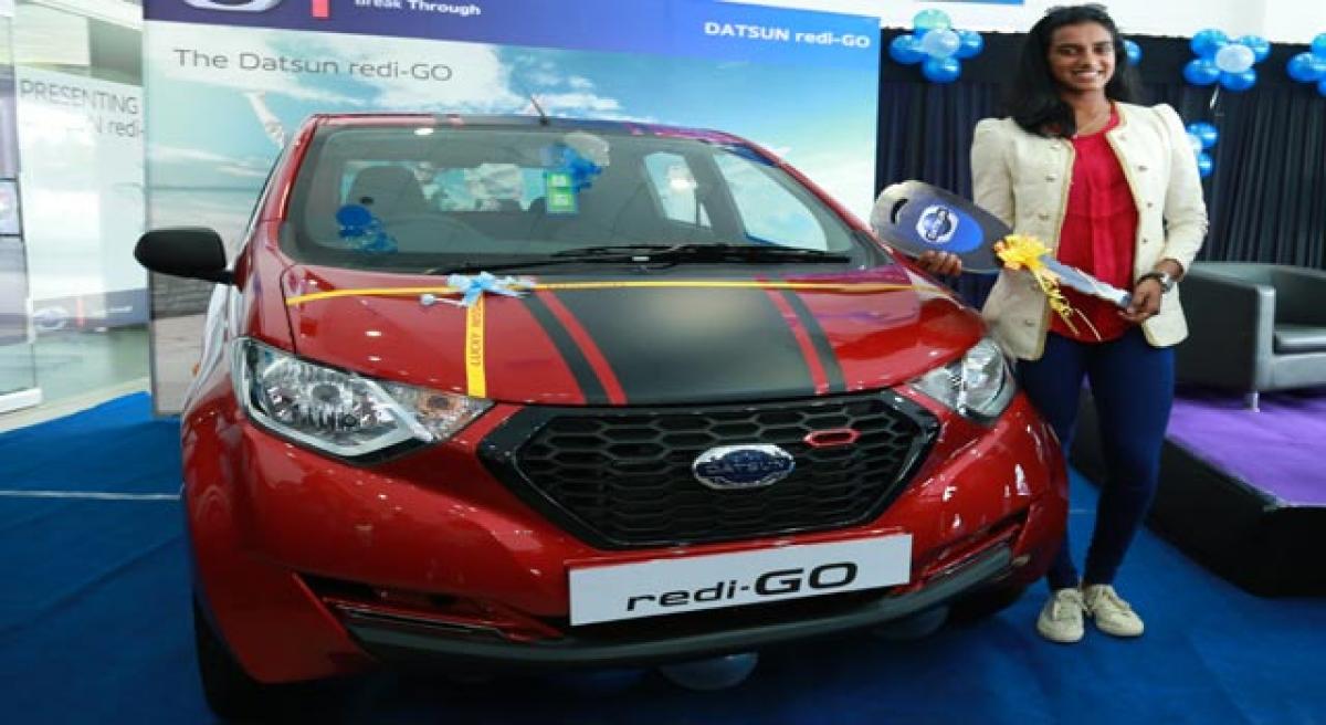 PV Sindhu receives Datsun redi-GO SPORT for her achievements