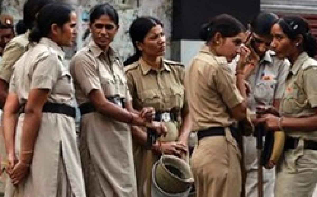 Each police station to have 33 pc women cops