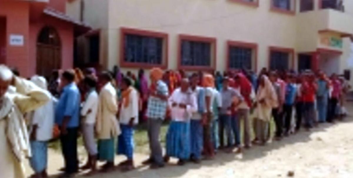Fourth round of Bihar battle ends, 58 percent vote