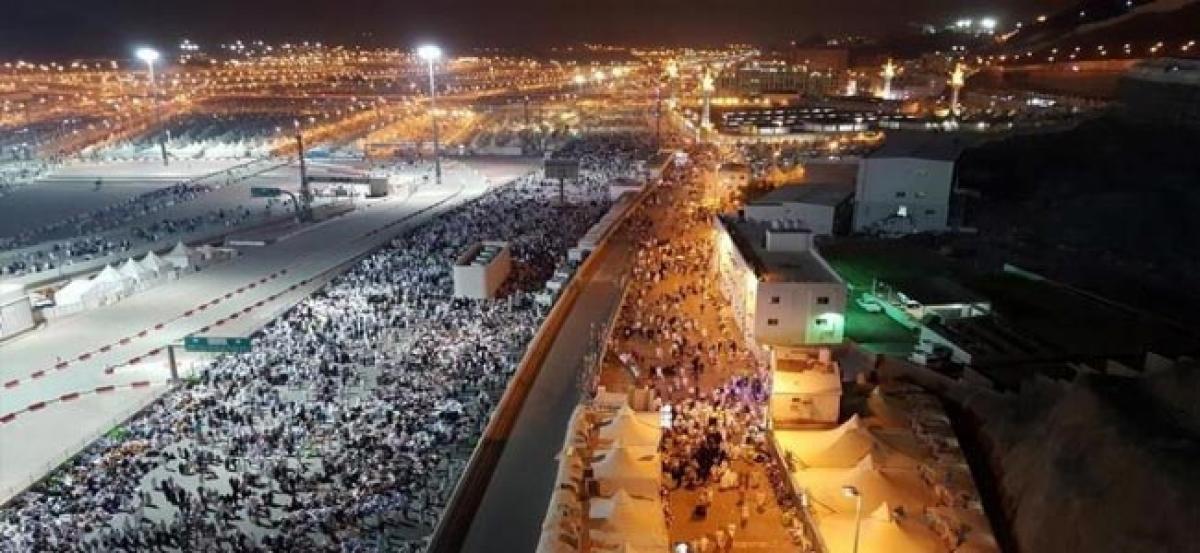 For illegal pilgrims in Mecca, Gods blessings transcend secular law