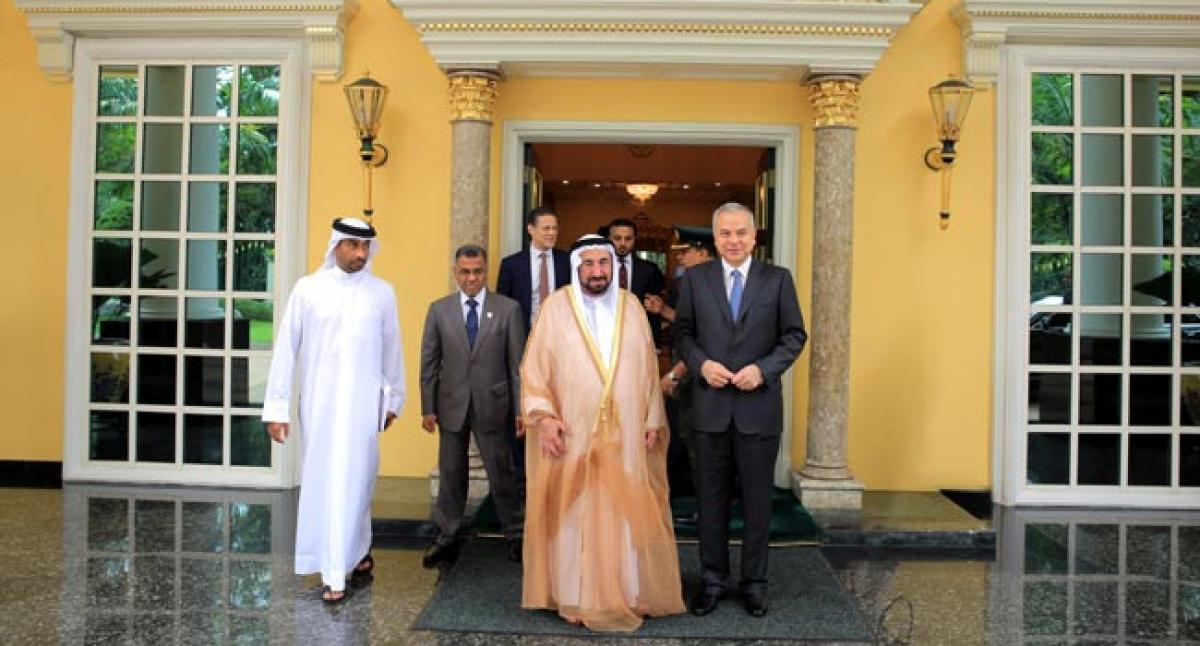 Sharjah Ruler Calls for Region’s Leaders to Promote Humanitarian Values during meeting with Sultan of Malaysian State of Perak