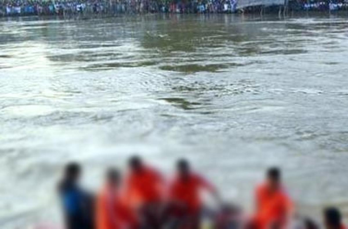 TV actor drowns in river, NDRF and fishermen search for body