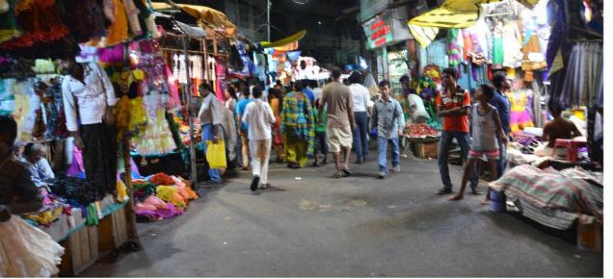 Transgenders, traders clash