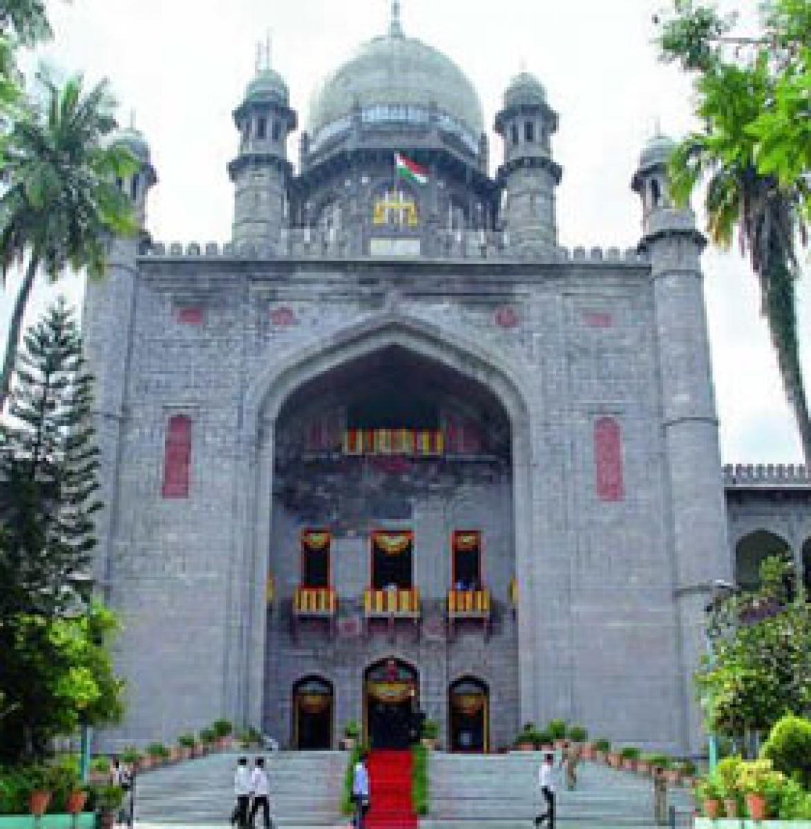 Contempt case: HC orders notices to Sujana Industries