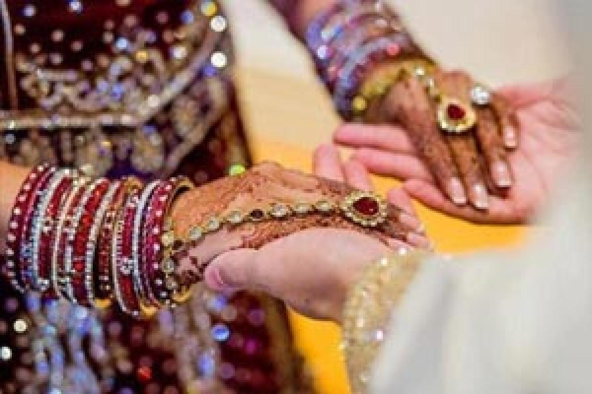 Delhi hosts show for potential brides and grooms