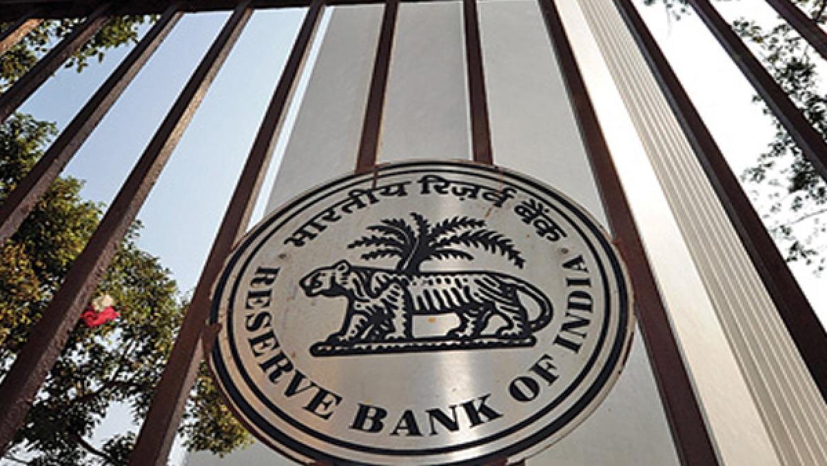 Old Rs500 and Rs1000 can be exchanged at RBI