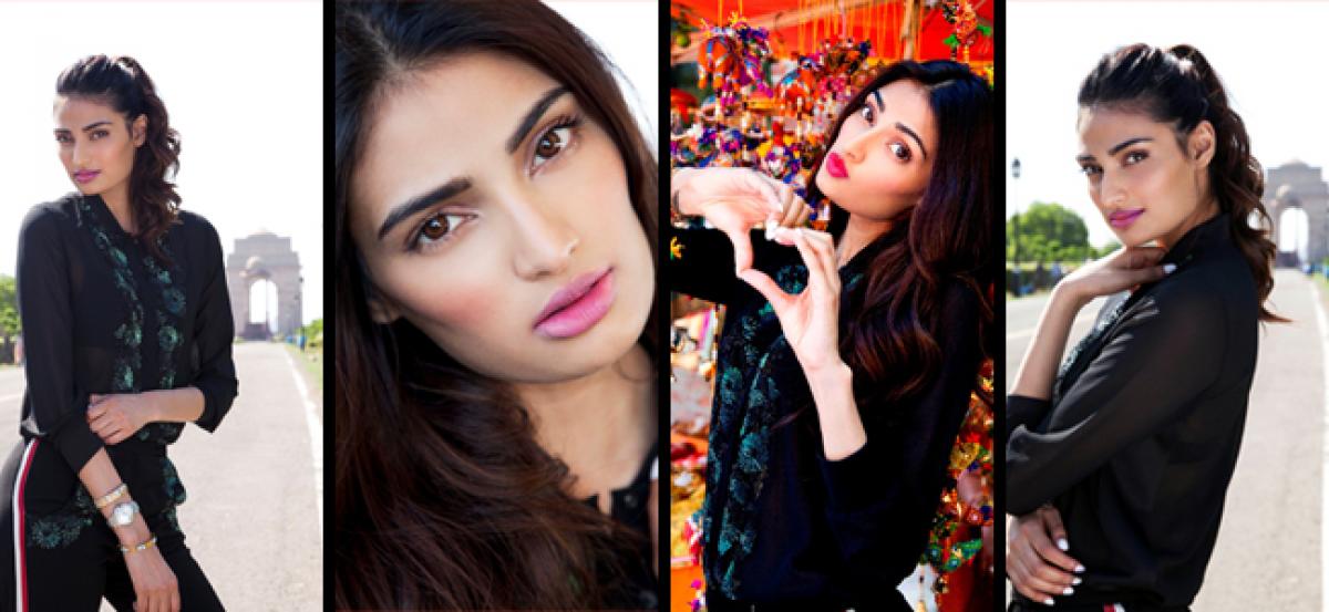 Athiya ​Shetty turns Tourist in New Delhi!