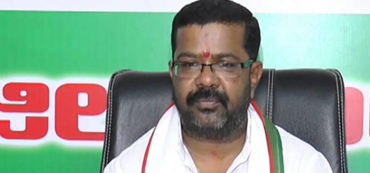 Work as soldiers to teach a lesson to TRS in next elections: Congress