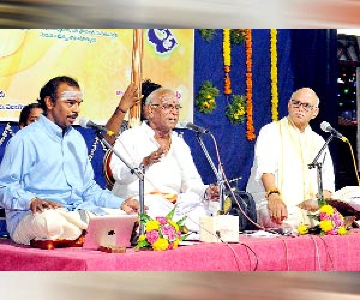 Demonstrative lecture on Thagarajaswamy keerthanas