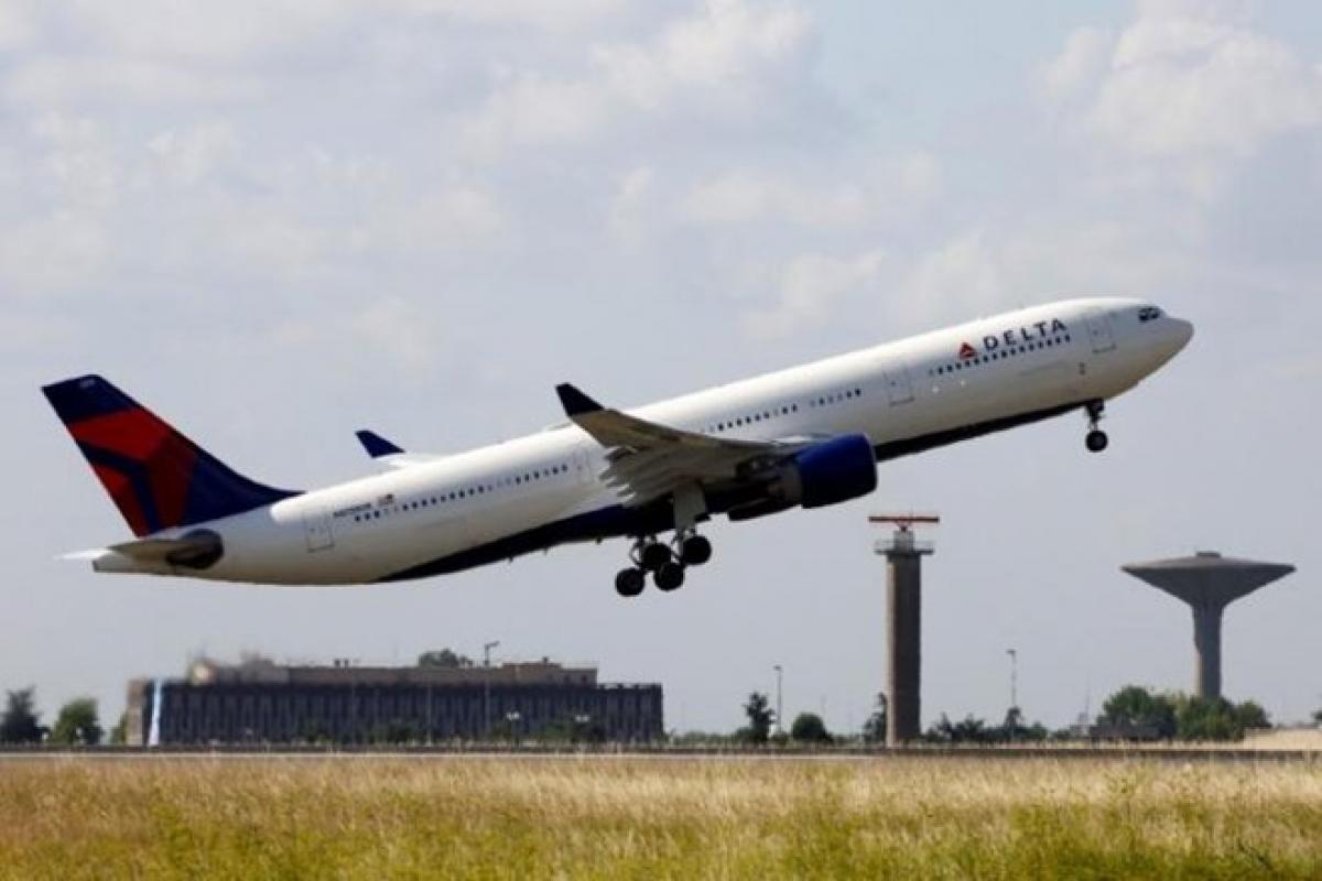 Delta Pilot Slaps Woman Passenger During Scuffle In US