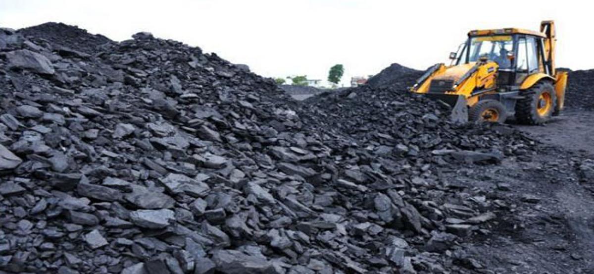 Coal India Ltd  Q4 falls 38% to Rupees 2,716 crore