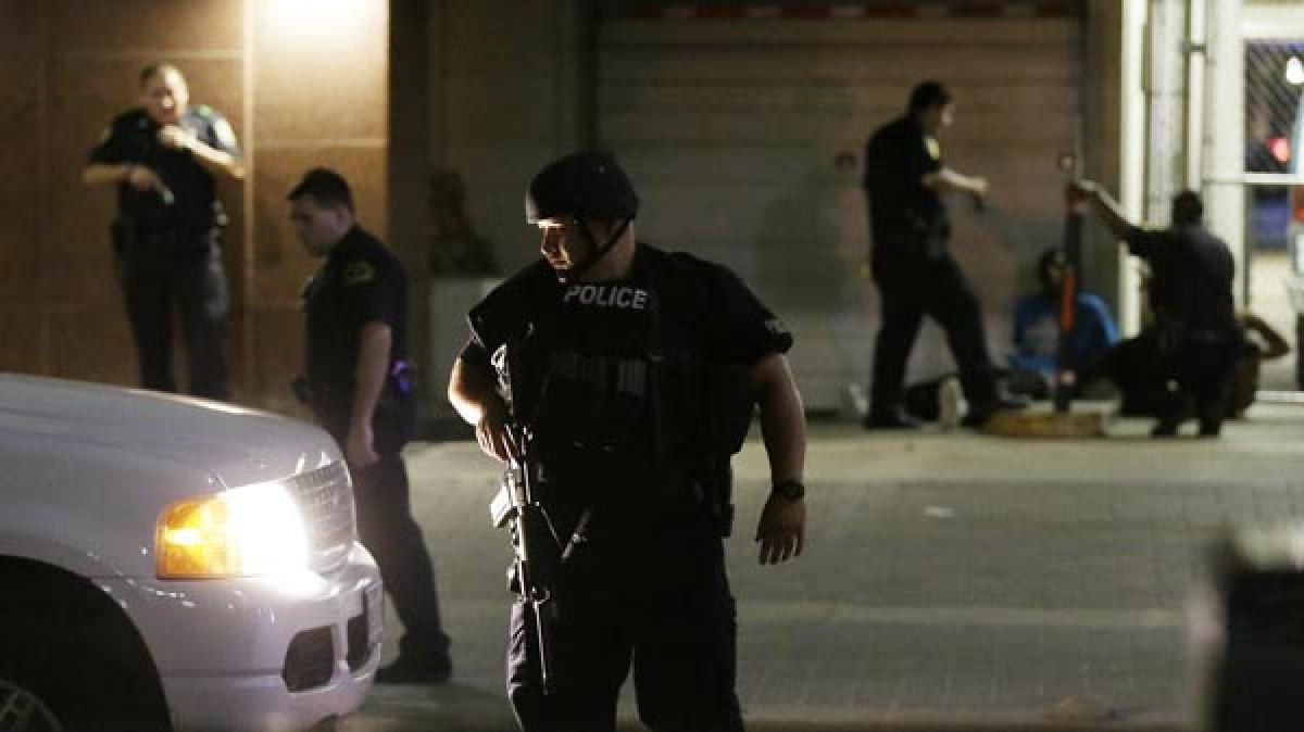 Sniper Attack kills Five Dallas Police officers During Protests