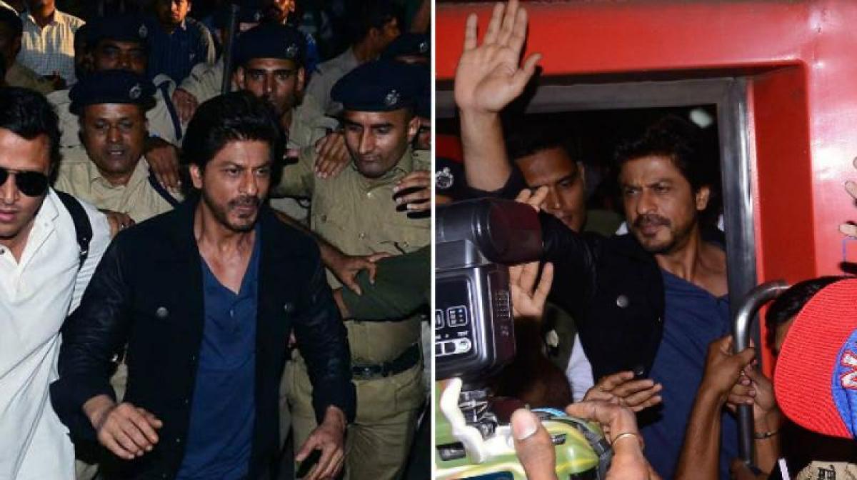 SRK in legal trouble over death during Raees promotions