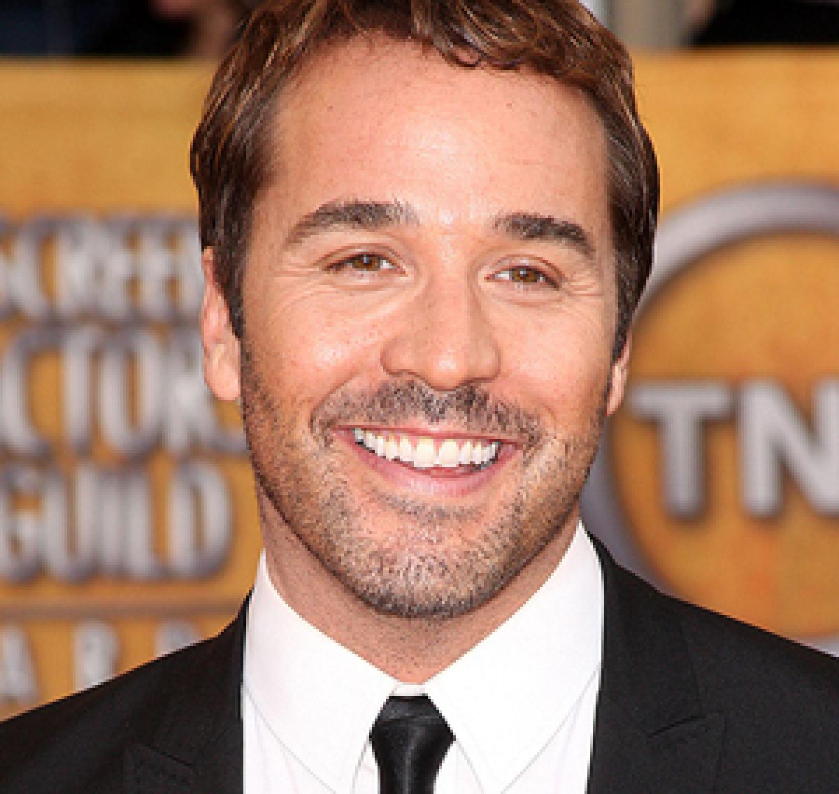 Jeremy Piven wants name to feature in rap song