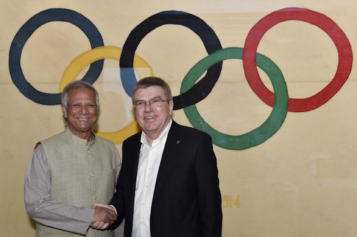 Prof Yunus ​is​ Torchbearer​ at Rio Olympics​