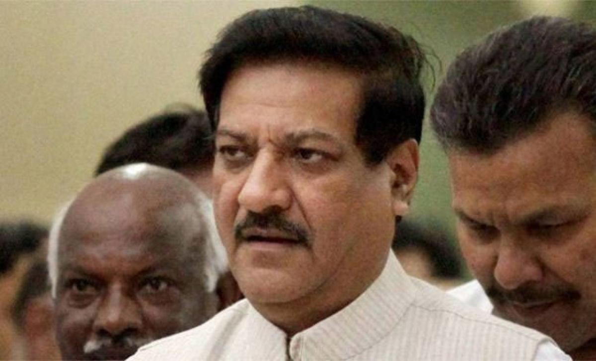 Separate statehood for Vidarbha not financially viable: Chavan