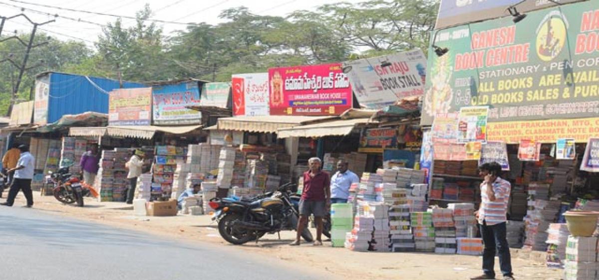 Threat to old book stalls on Ryves Canal Bund