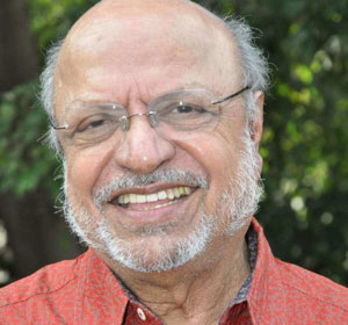 Abolish censorship, insists Shyam Benegal