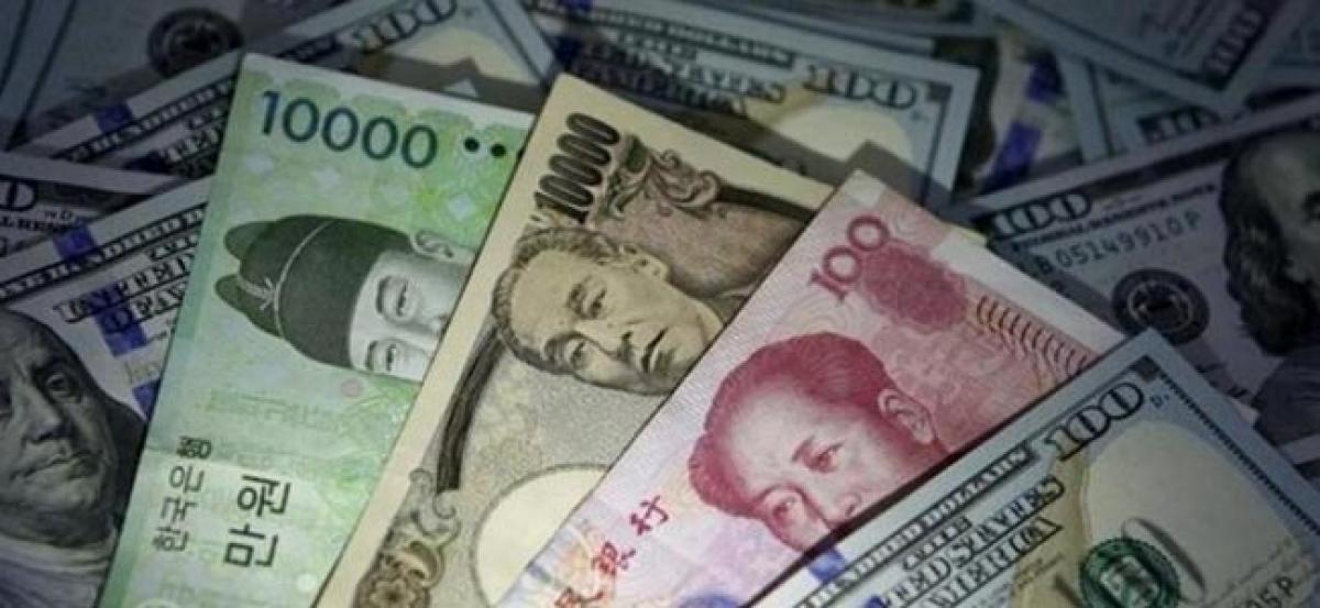 Chinese yuan weakens to 6-year low against US dollar