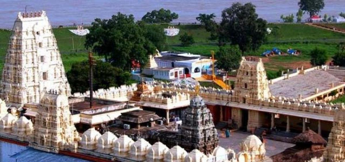 Officials told to ensure grand celebration of Srirama Navami