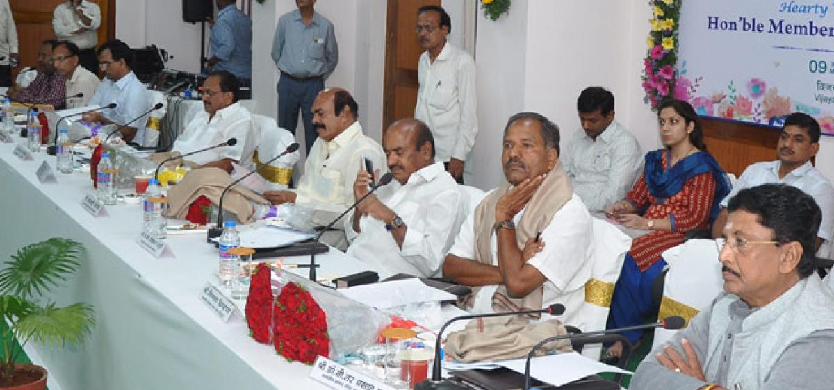 AP MPs not satisfied with Railways