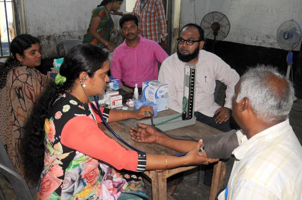 Youth Welfare organisation conducts free medical camp
