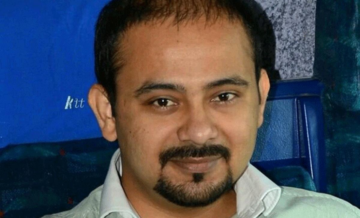 AAP leader Dilip Pandey booked for assault