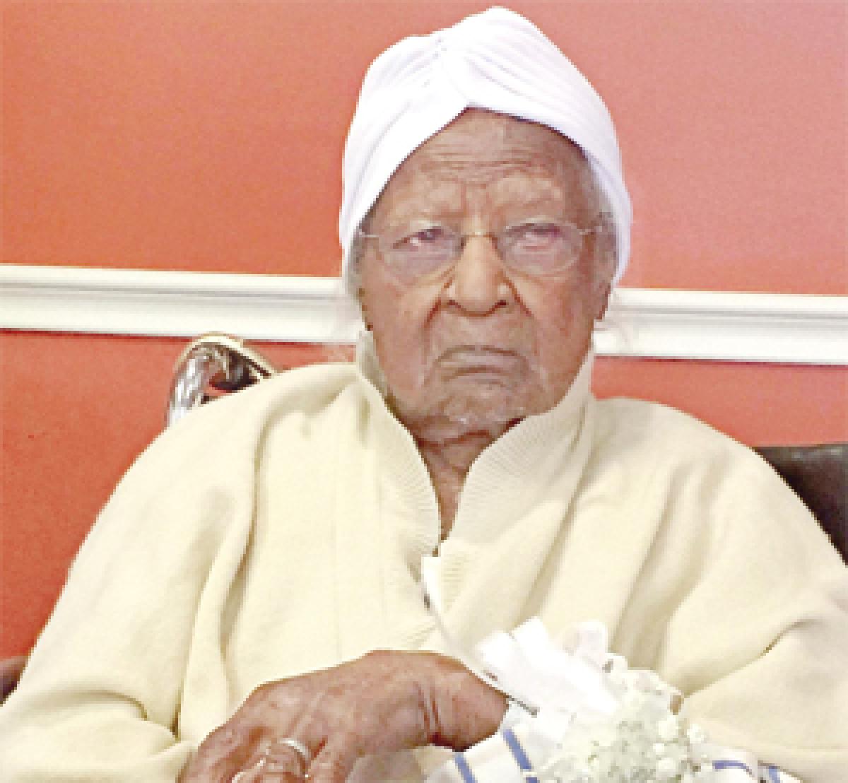 Worlds oldest person  dies in US at 116