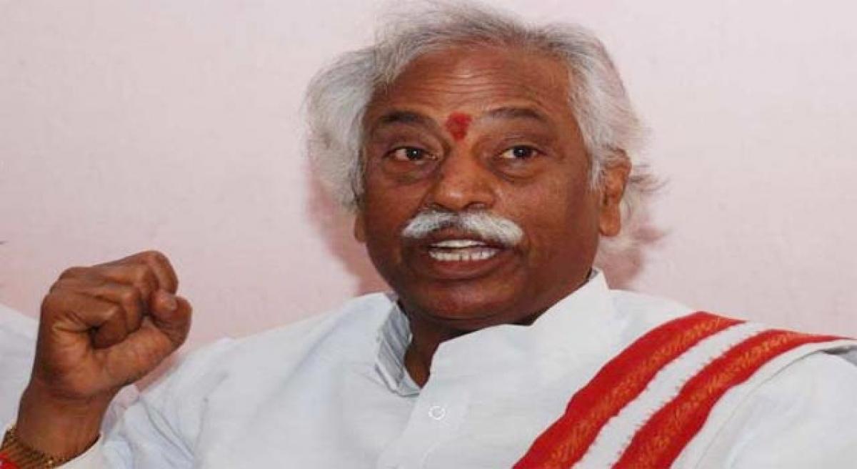 Dattatreya finds fault with Brijesh on allocation of Krishna waters