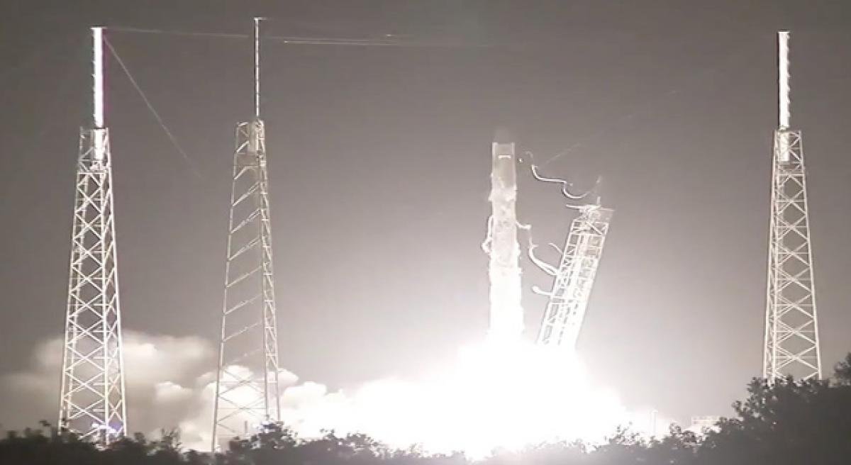 SpaceX launches space station docking port