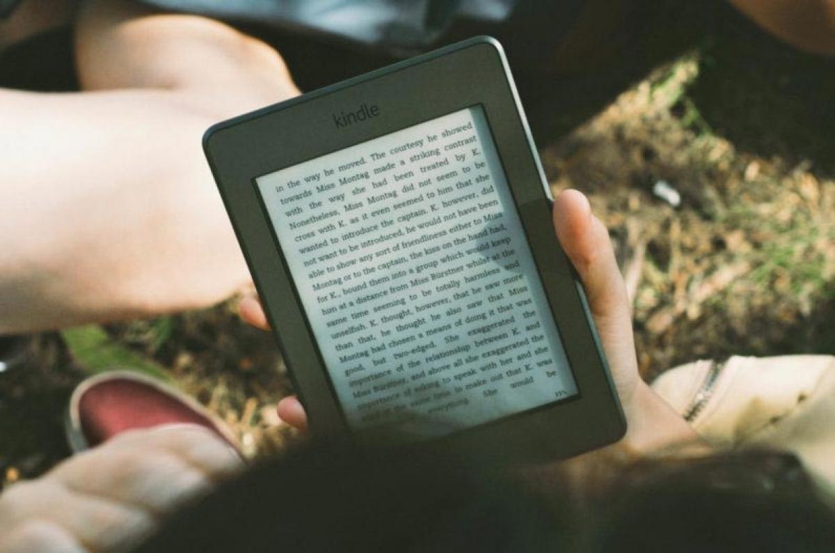 Why I like my e-reader better than my smartphone