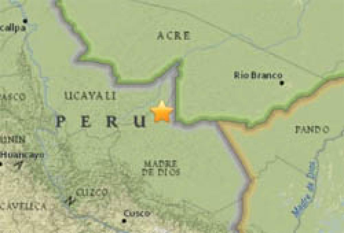 Two quakes of 7.5 magnitude rock Peru