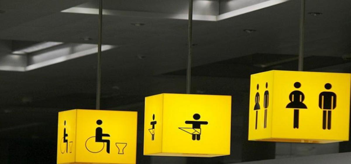 Male loos in US to have baby change facility; Obama signs law