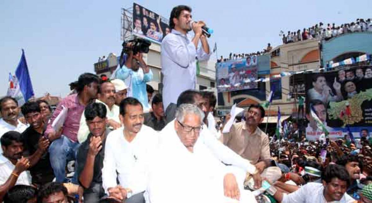 Jagan slams inefficient CM