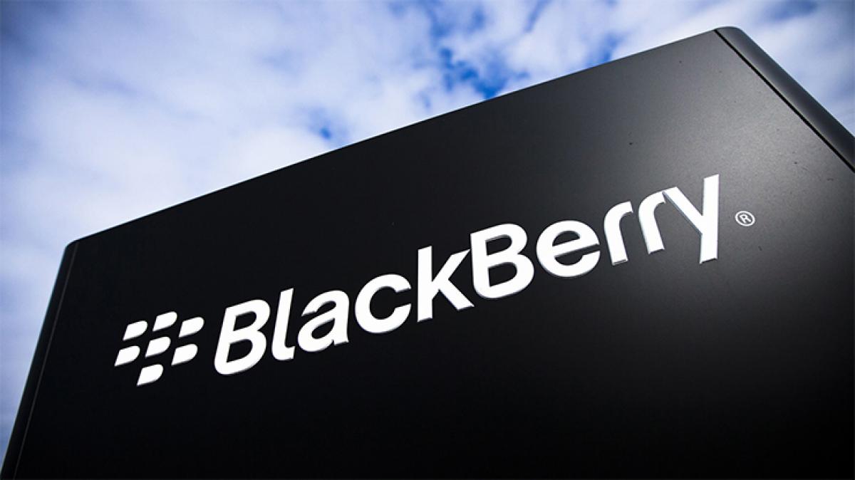 Blackberry mulls a germ-free smartphone