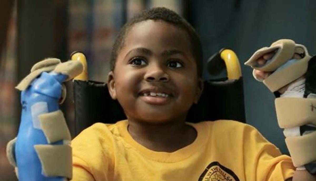 First child double hand transplant announced in US