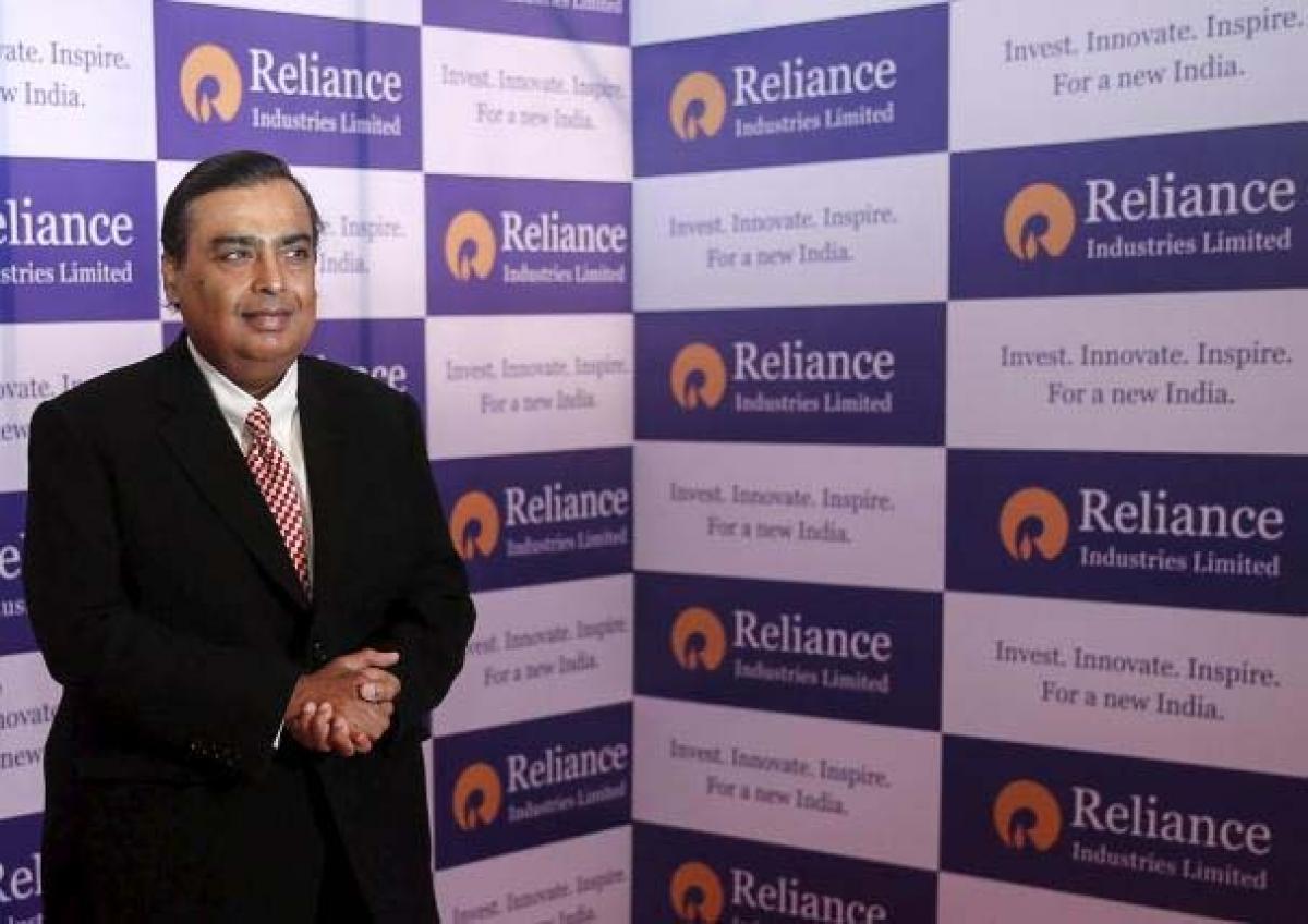 Reliance Industries eyes December start for 4G phone service