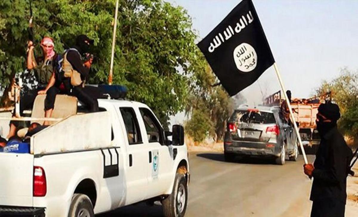 Cops launch manhunt for person who threatened to join ISIS