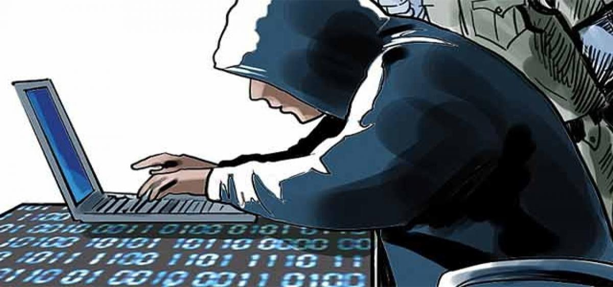 6 held for abetting cyber fraud